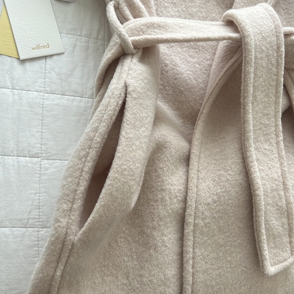 Aritzia | Wilfred Acre Robe - Picture 10 of 11